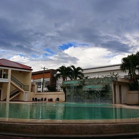 Dottie'S Place Hotel & Restaurant Butuan City Exterior foto